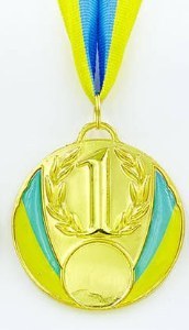 Медаль спортивная с лентой UKRAINE d-6,5см с укр. символикой C-4339-1 место 1-золото (металл, 40g)